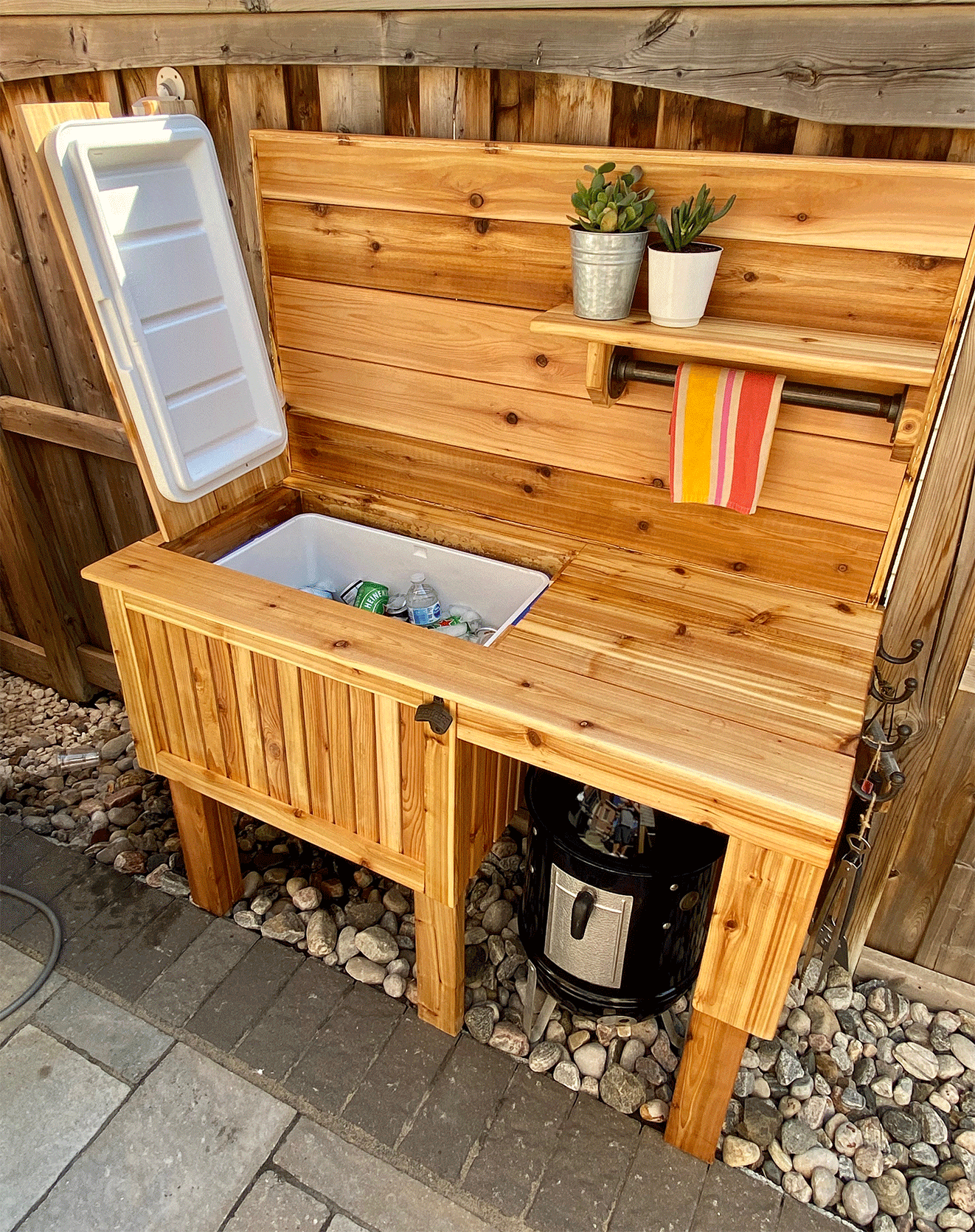 how-to-build-diy-outdoor-beverage-station-with-rust-oleum-varathane-wood-stain-by-inspirational-project-after