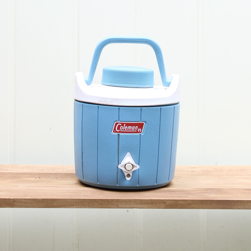 rust-oleum-universal-spray-paint-diy-drink-dispenser-cooler-makeover-inspirational-project-before