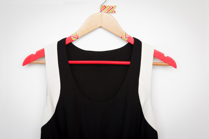Rust-Oleum-Painted-Hangers-Inspirational-Project
