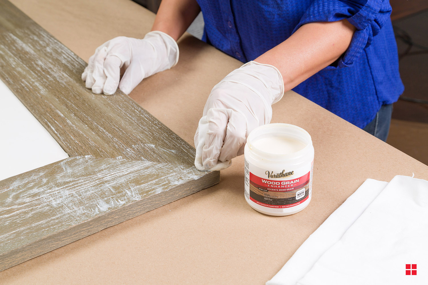 rust-oleum-wood-care-mirror-inspirational-project-1