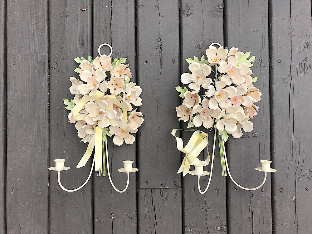 diy-sconces-spray-paint-rust-oleum-inspirational-project-before