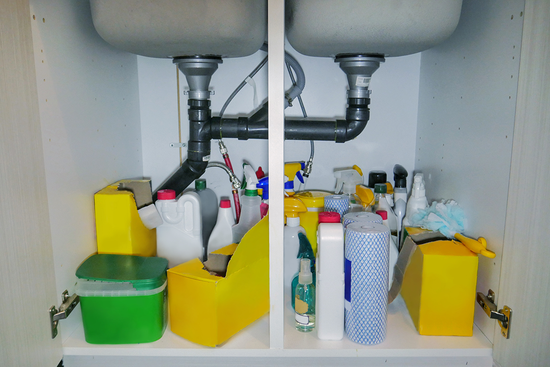 how-to-create-cupboard-caddy-with-rust-oleum-paint-diy-inspirational-project-before