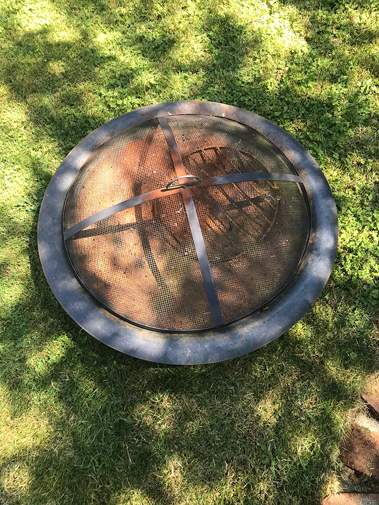 rust-oleum-spray-paint-rusted-fire-bowl-makeover-diy-inspirational-project-before